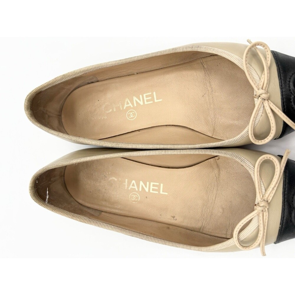 Chanel Ballet Flats Nude & Black Lambskin w/ CC Cap Toe Bow Detail Sz EU 34.5 - Picture 7 of 16